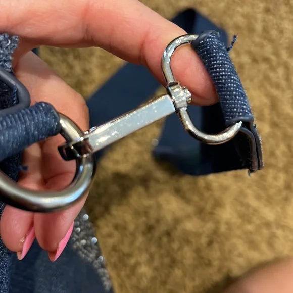 Denim crossbody bag with crystal skull on the front - Picture 4 of 5